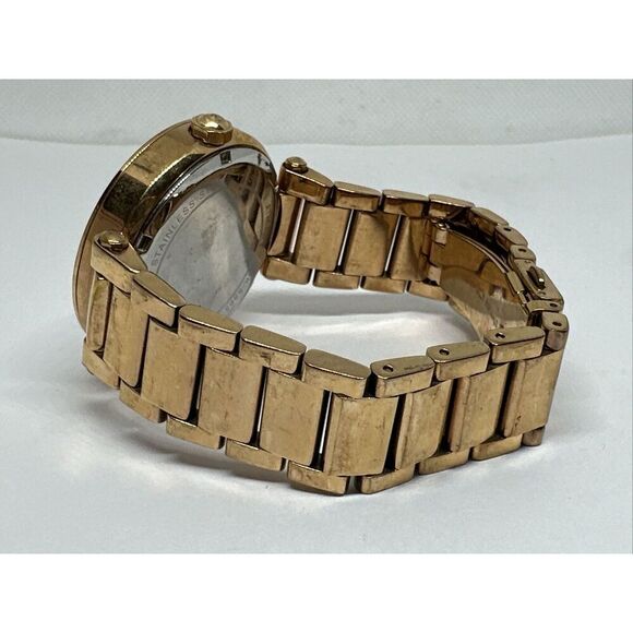 Michael Kors Parker MK5865 Women Rose Gold Analog Dial Quartz Wrist Watch NUL39